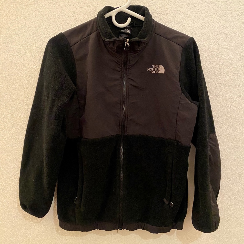 Northface Black Denali jacket - Girl’s Large 14/16
